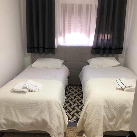 Noah'S Boutique - Apart-Hotel In Корча Экстерьер фото