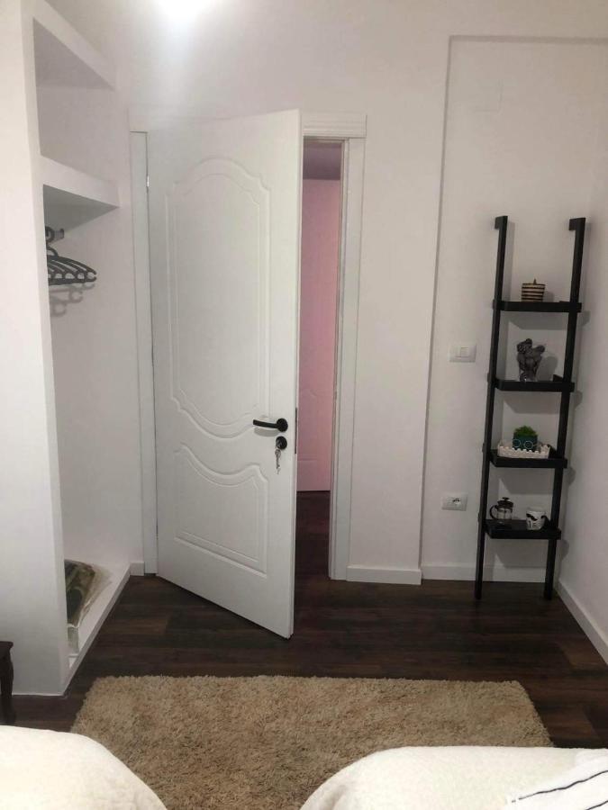 Noah'S Boutique - Apart-Hotel In Корча Экстерьер фото
